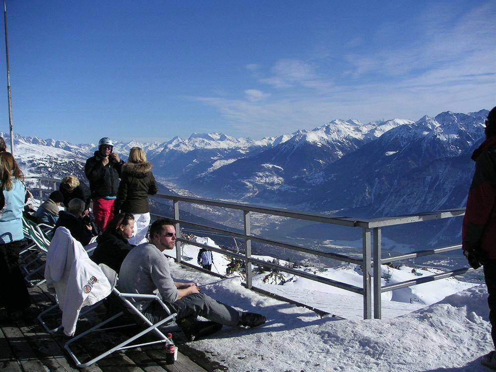 Bed and Breakfast Chalet Des Alpes Crans-Montana Exterior foto